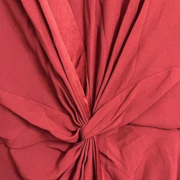 Red Sleeveless Dress with Knotted Front Detail - Picture 2 of 5